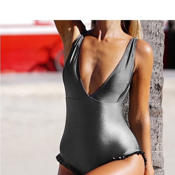 Metallic Gray One Piece Swim Suit by Cupshe Sweet Smile NWT Size M - Picture 2 of 9
